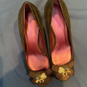 Coach size 10 brown shoes